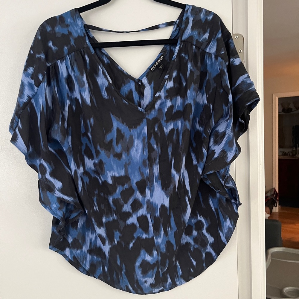 Express Blouse Criss-cross Back
